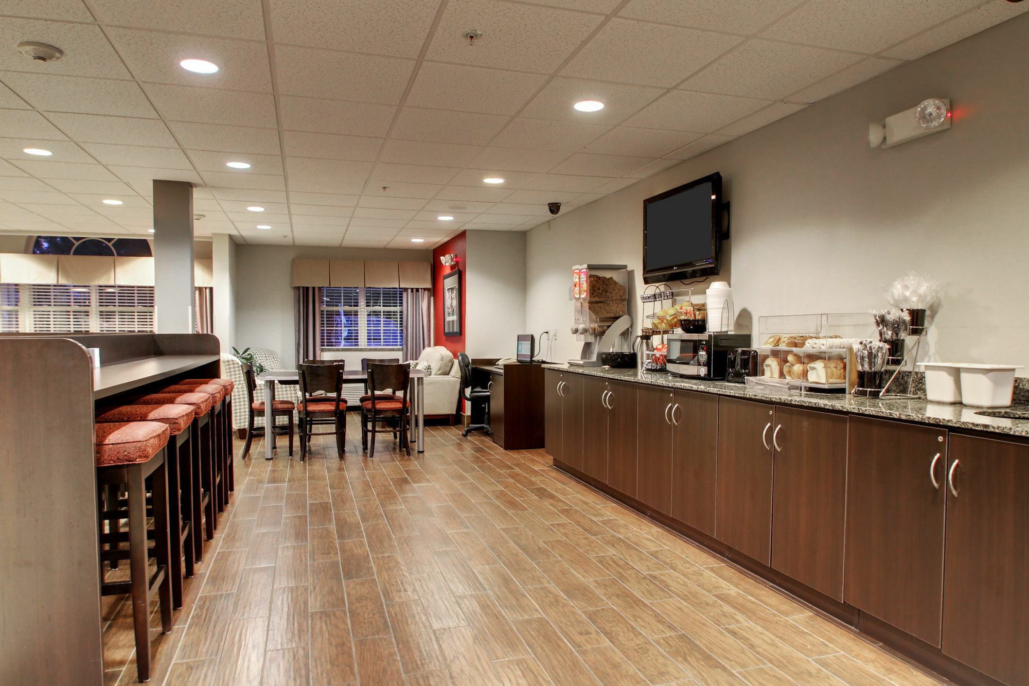 Microtel Inn & Suites By Wyndham Tuscaloosa Eksteriør billede